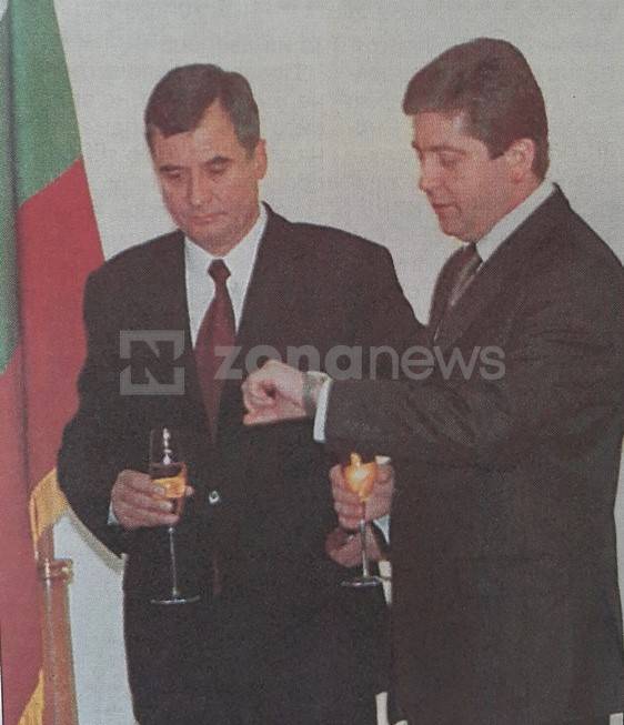 Иван Чобанов на сгляда с агент Гоце, 15 март 2002 г.